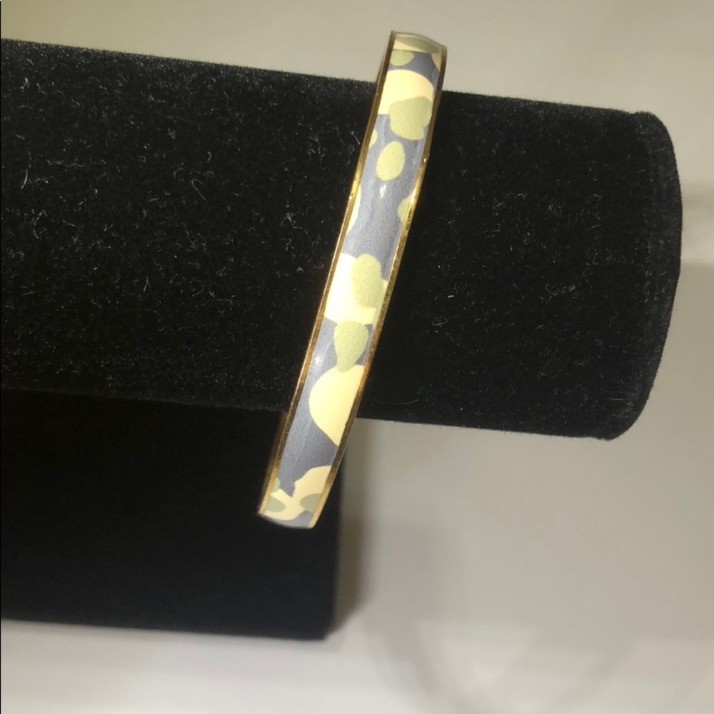 - $5 when bundled J crew enamel bangle